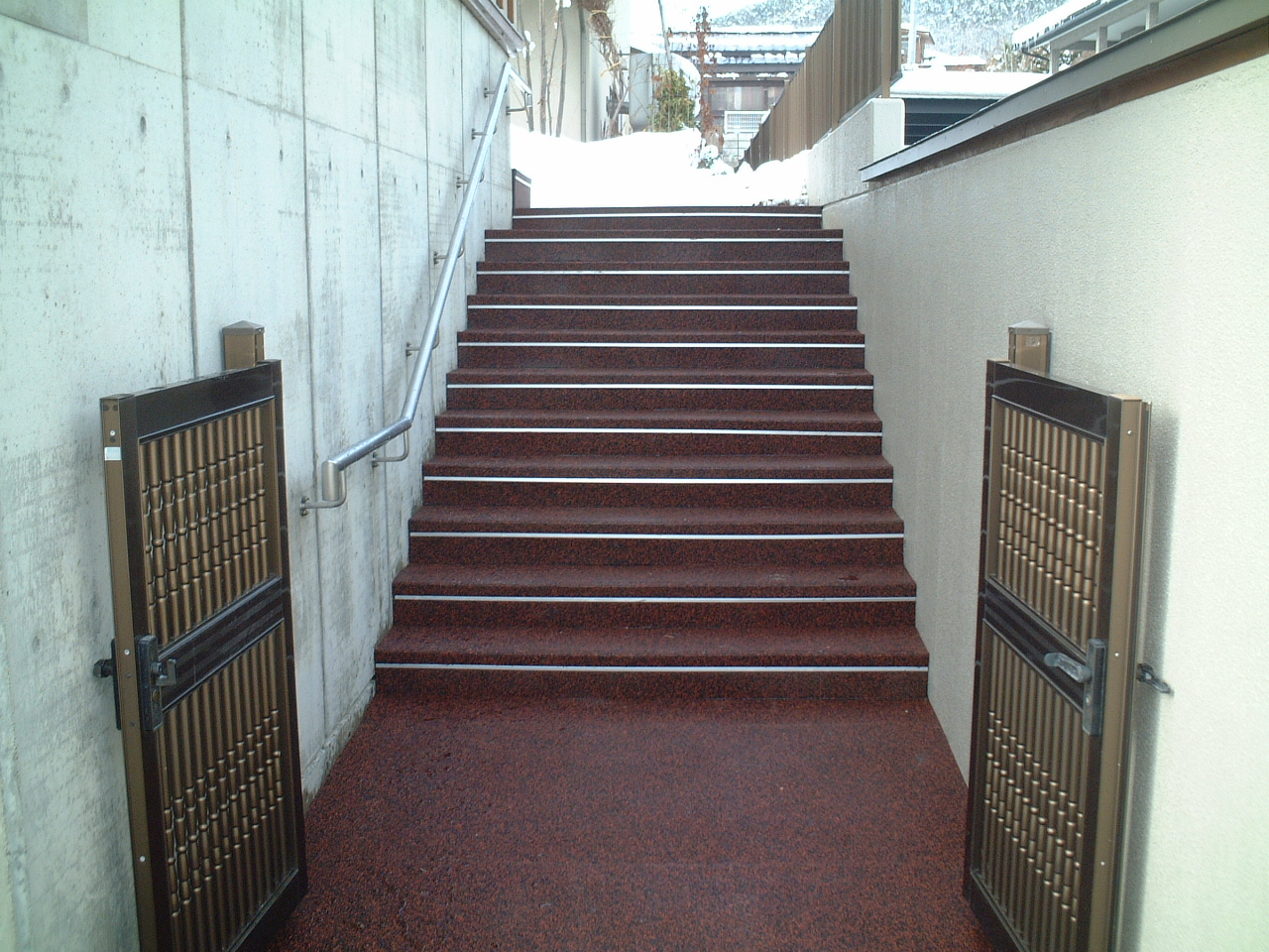 上山市住宅外階段