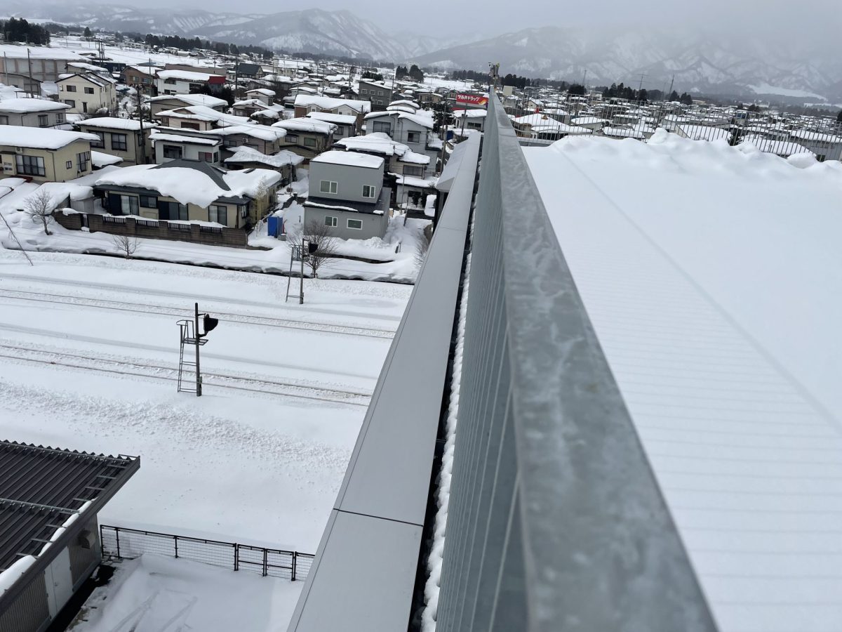 長井市庁舎笠木融雪